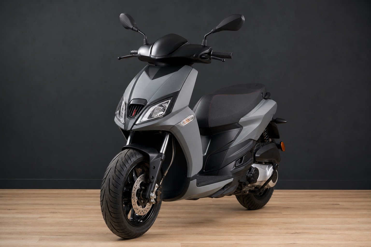 Piaggio Typhoon 125 : redécouverte du scooter urbain emblématique de - moto deux-roues francemoto