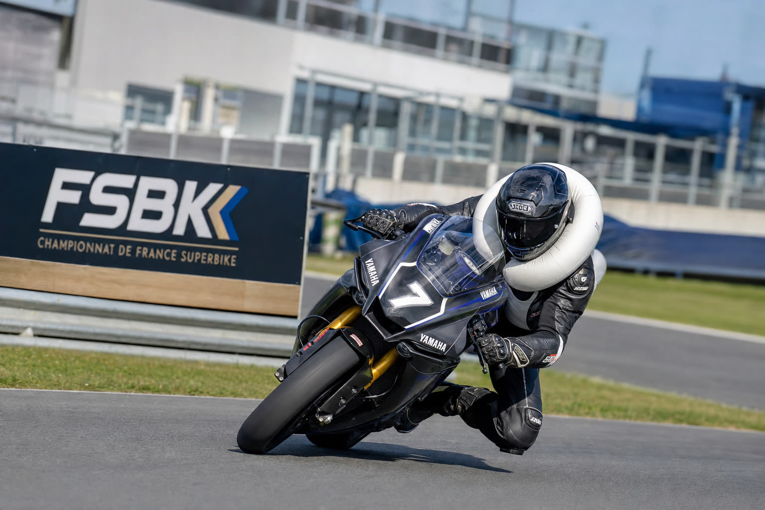 Fiche technique complète : Ducati 999 S et 999 R, les icônes de la performance italienne