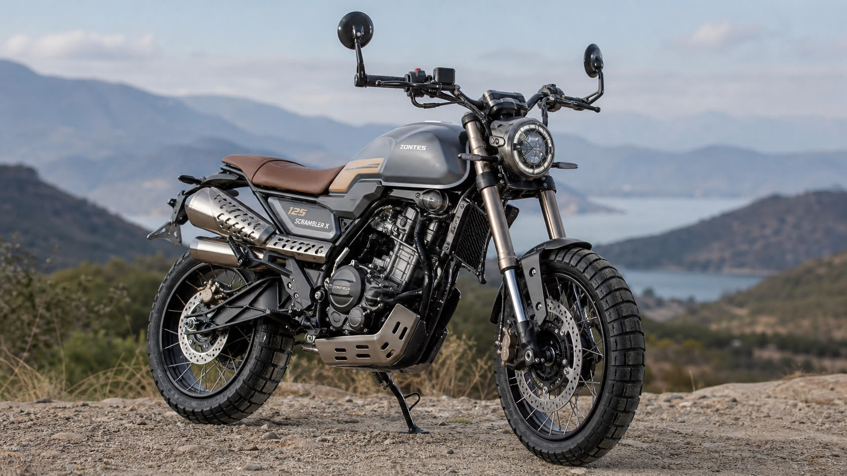 ZONTES Scrambler X : détail du look scrambler et des pneus mixtes